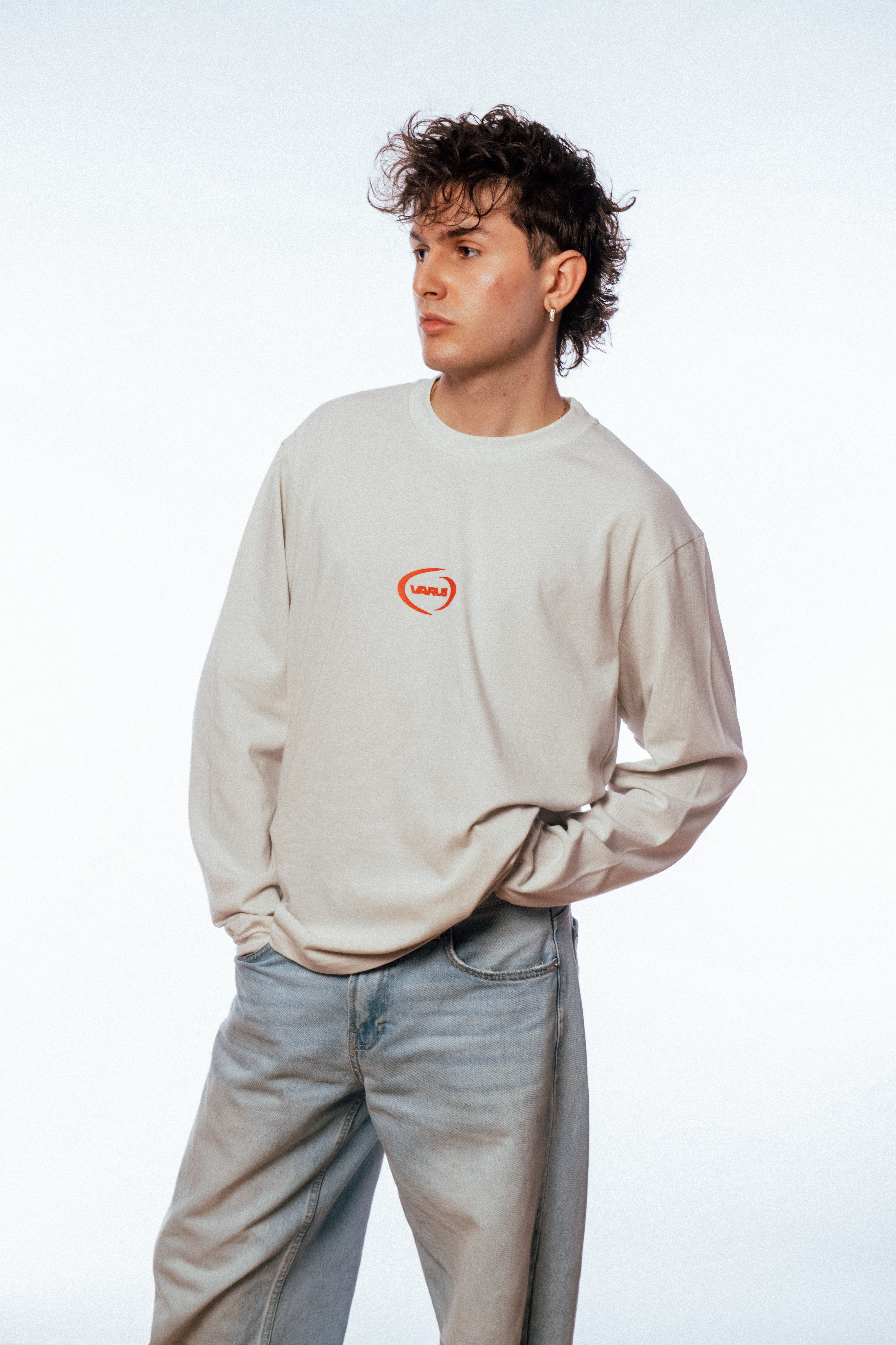 ALL IS ART LONGSLEAVE