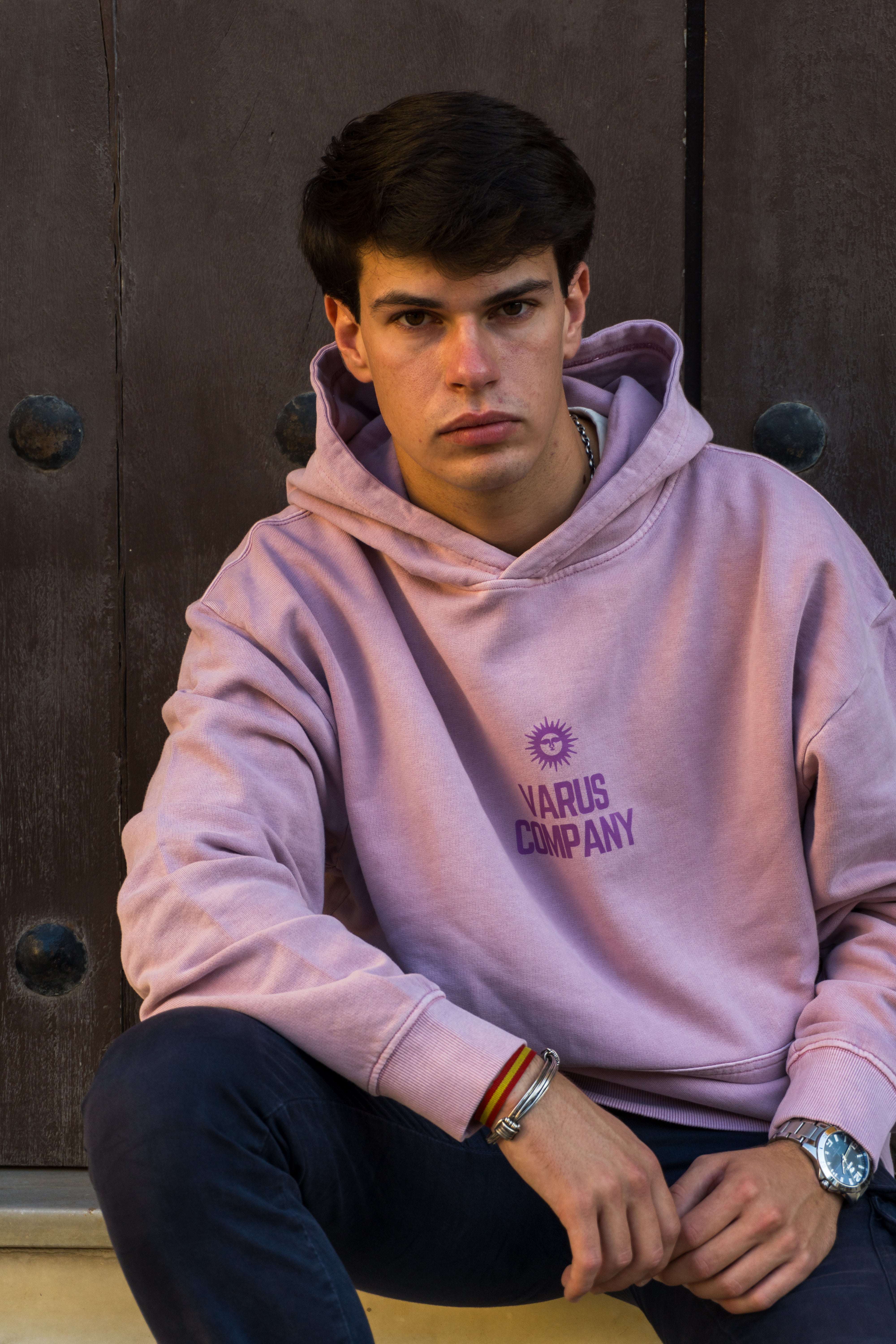 VARUS & CO HOODIE