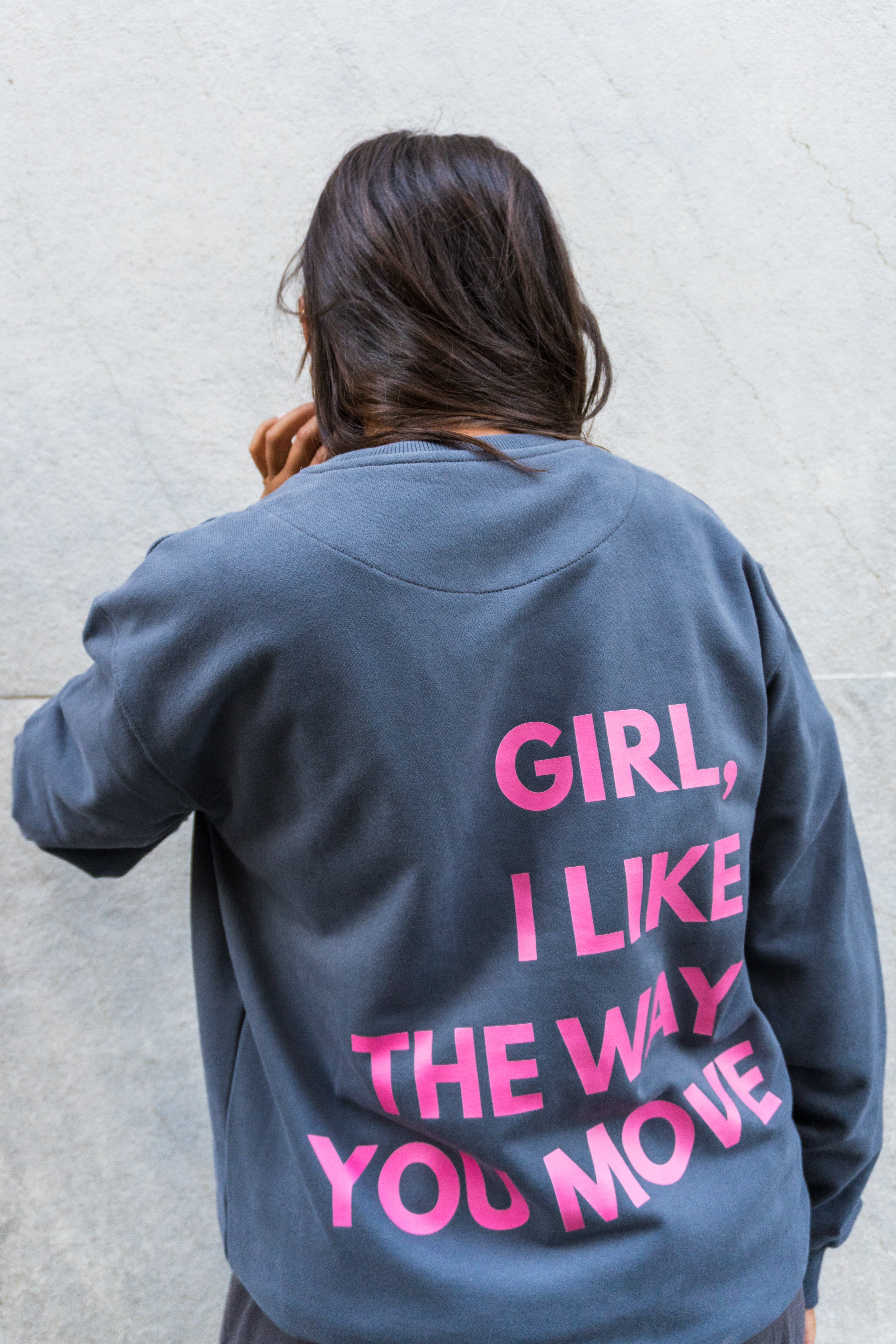 WAY YOU MOVE CREWNECK