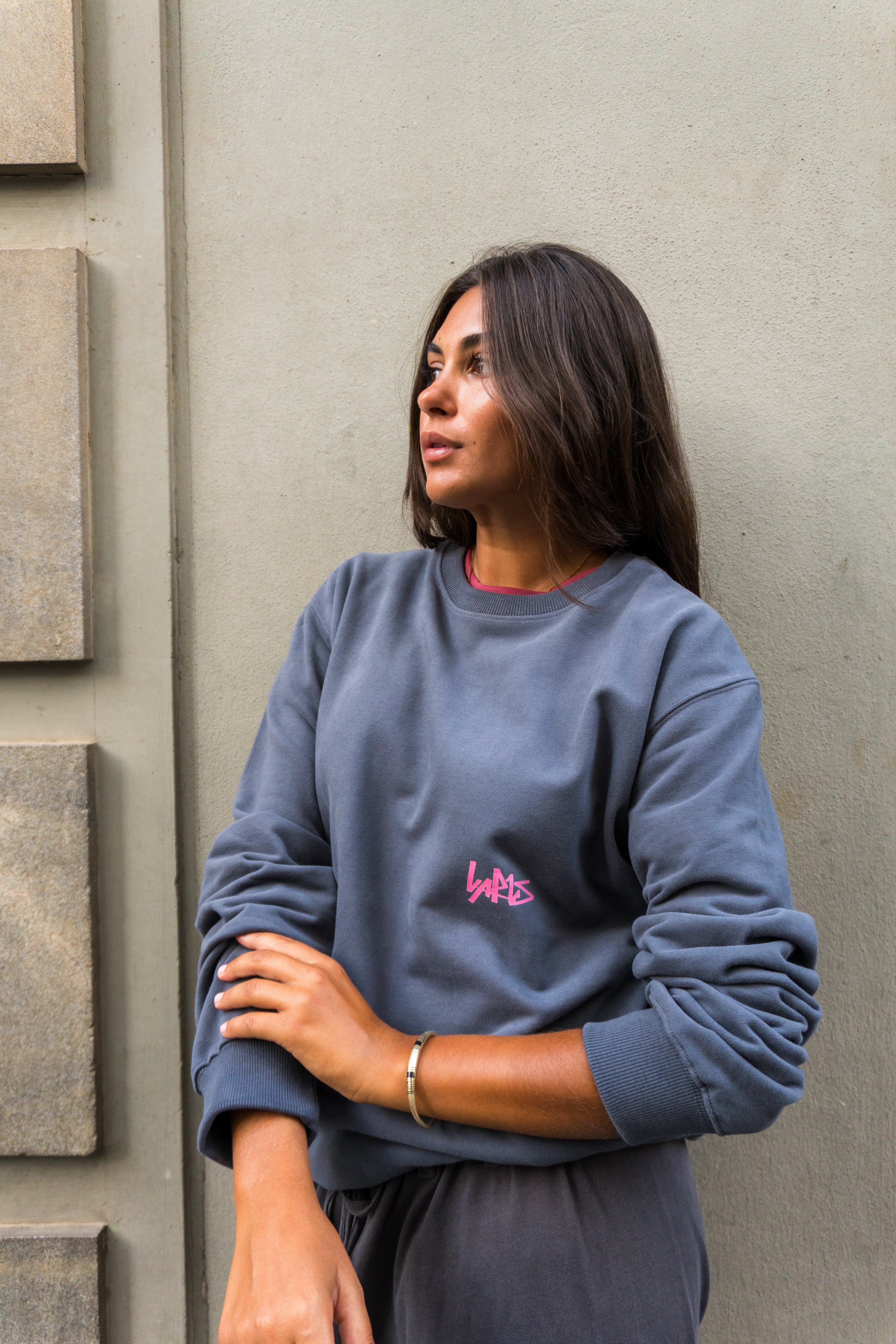 WAY YOU MOVE CREWNECK
