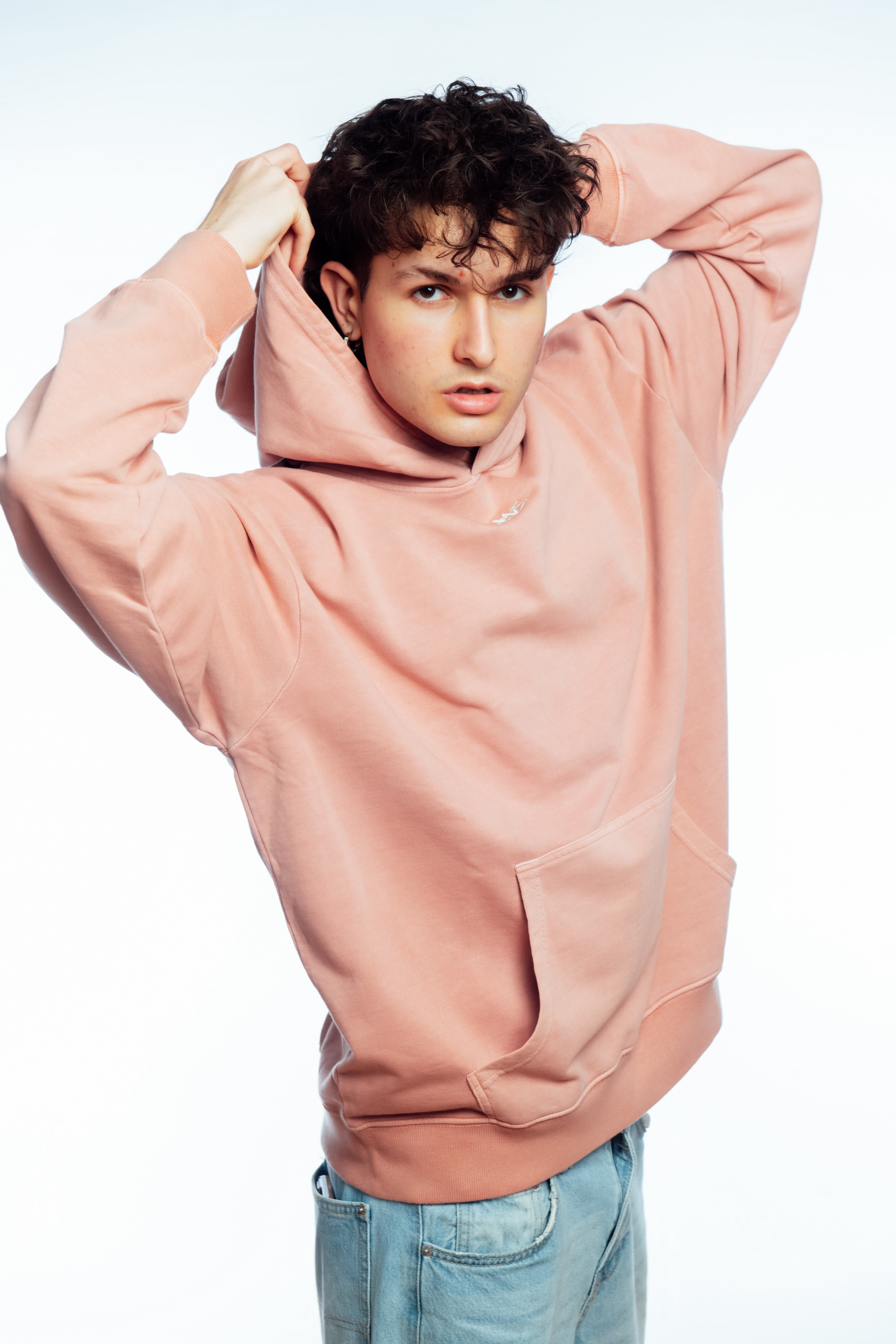 TUTTO E ARTE HOODIE