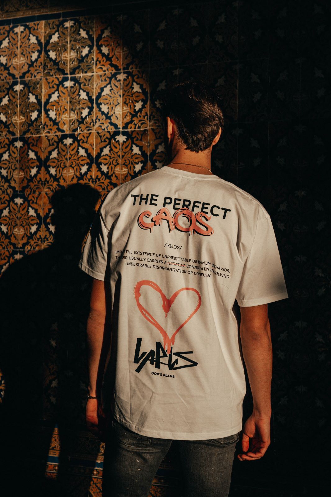 PERFECT CAOS TEE - VARUS COMPANY VARUS COMPANY Varusoficial camiseta PERFECT CAOS TEE